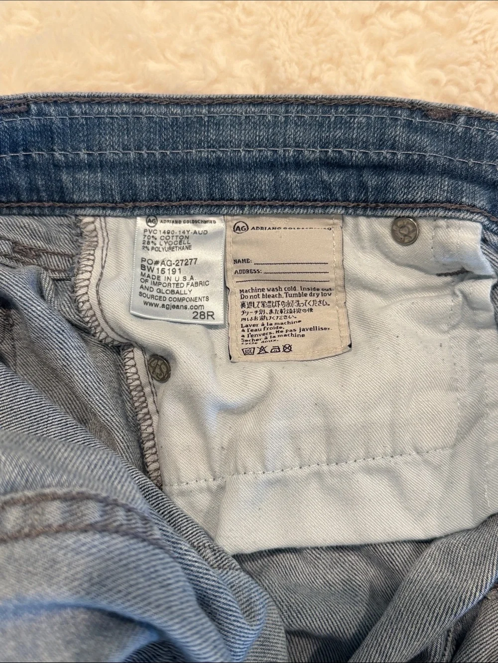 Ag The Nikki straight leg size 28